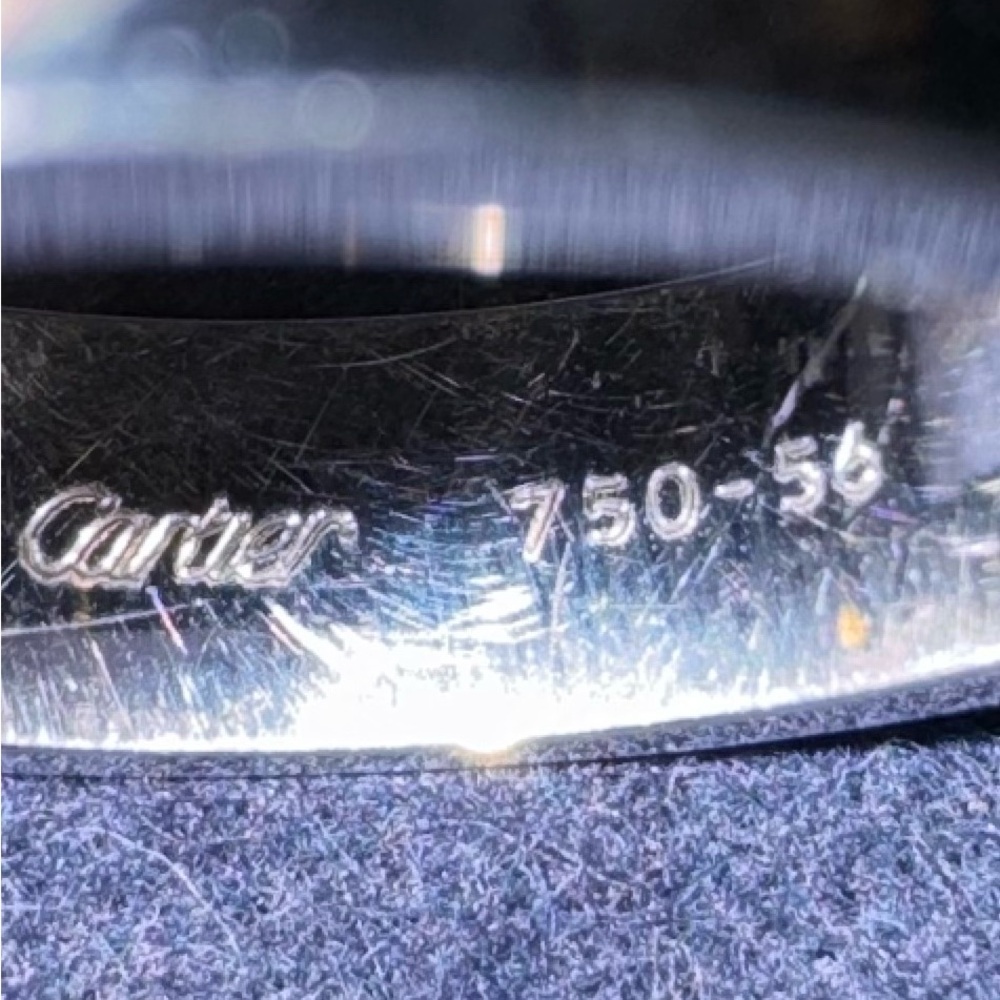 Cartier LOVE white gold and diamond ring. - Picture 8 of 8
